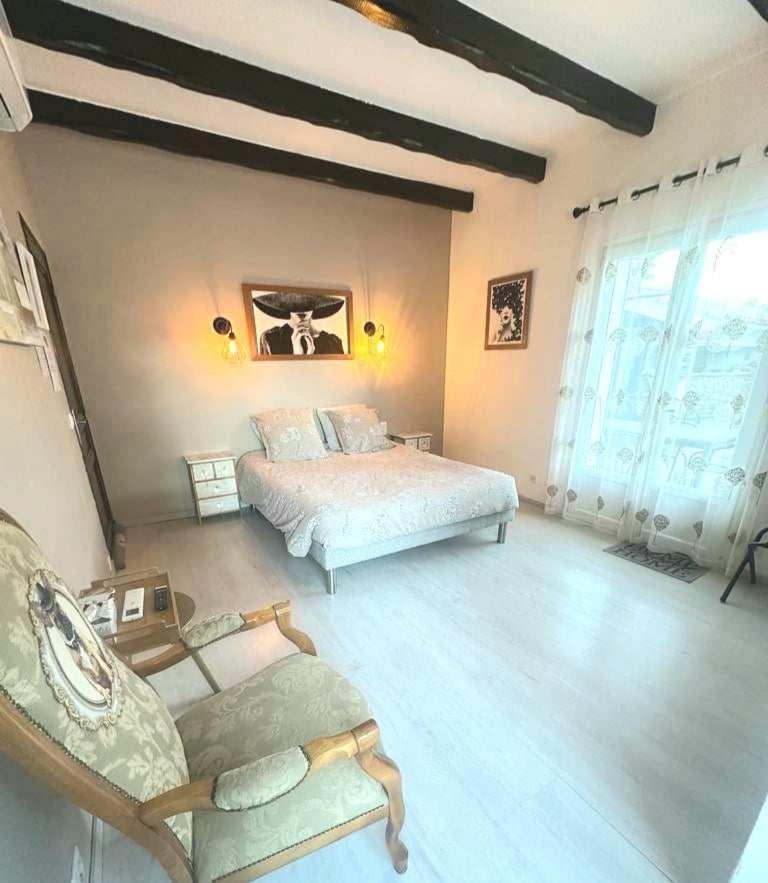 La Villa Du Menhir Gite Bize-Minervois Екстер'єр фото
